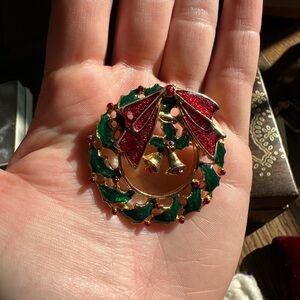 Festive Wreath Brooch with Red and Green Accents